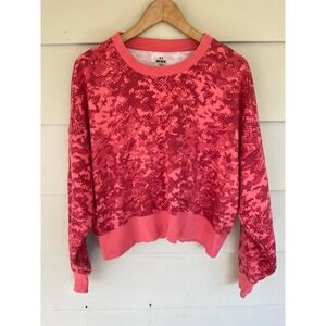 Pixel Camo Loose Cropped Boxy Sweatshirt Pull Over Under Armour M Coral‎ Pink